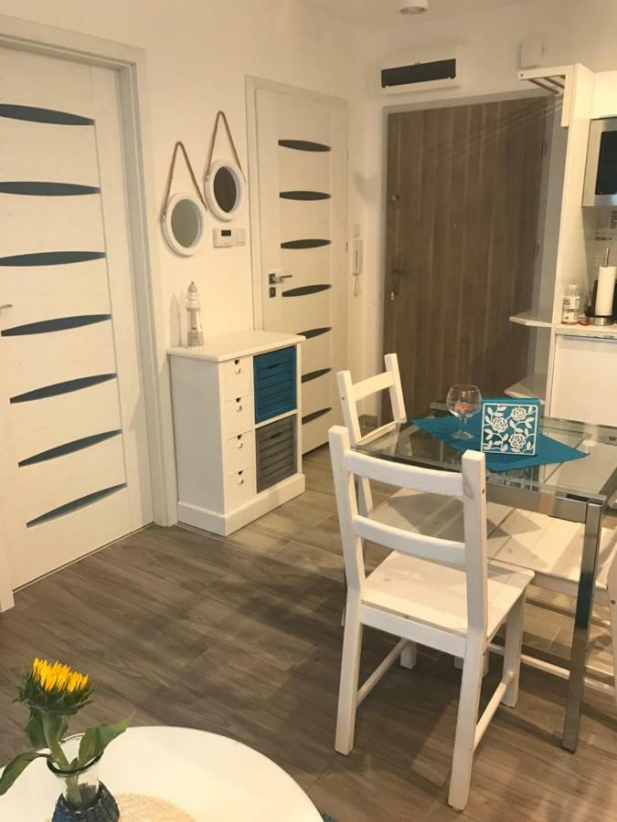 Blue Porta Mare Apartment Dziwnowek Exterior photo